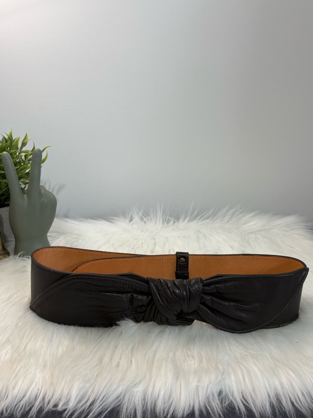 (99)Wide Brown Leather Knot Waist Belt